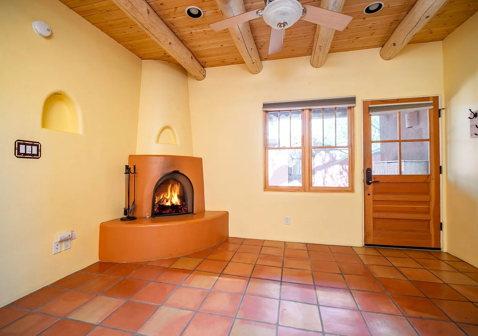 Downtown Private Condo Available Now! — Photo 1