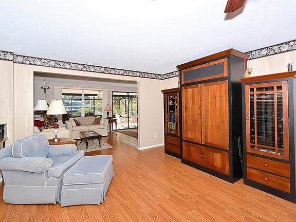5th image of 354 Tintoretto Dr