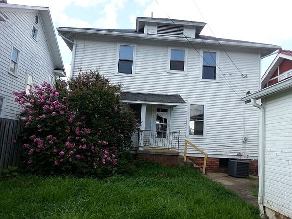 2nd image of 1636 4th St