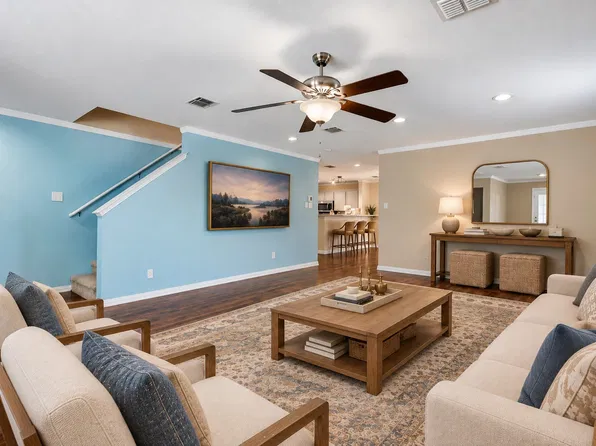 800 Poncho Ln, Haslet, TX 76052