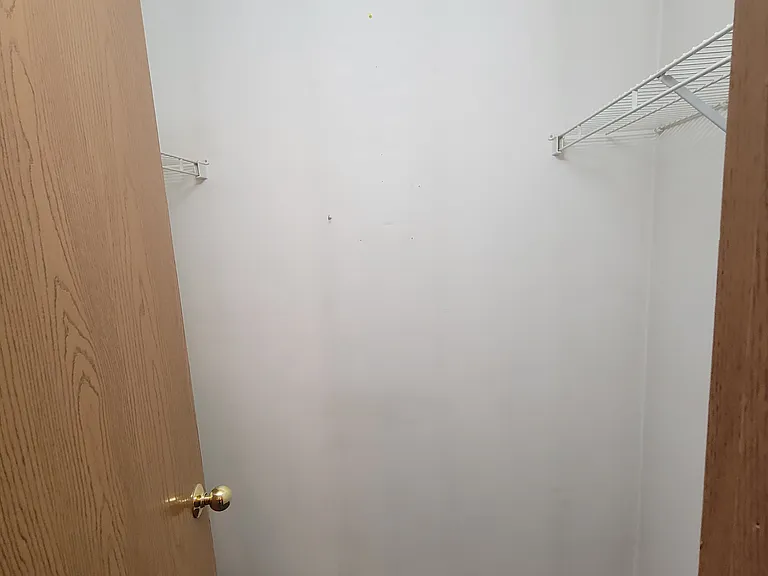 80 Phillips Ct — Photo 6