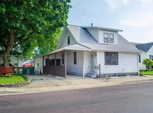 409 W White St, Millstadt, IL 62260