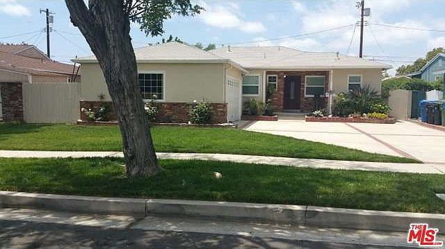 1st image of 6457 Whitaker Ave