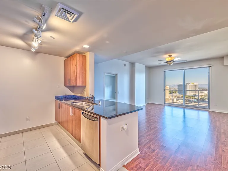 200 W Sahara Ave #2507 — Photo 3