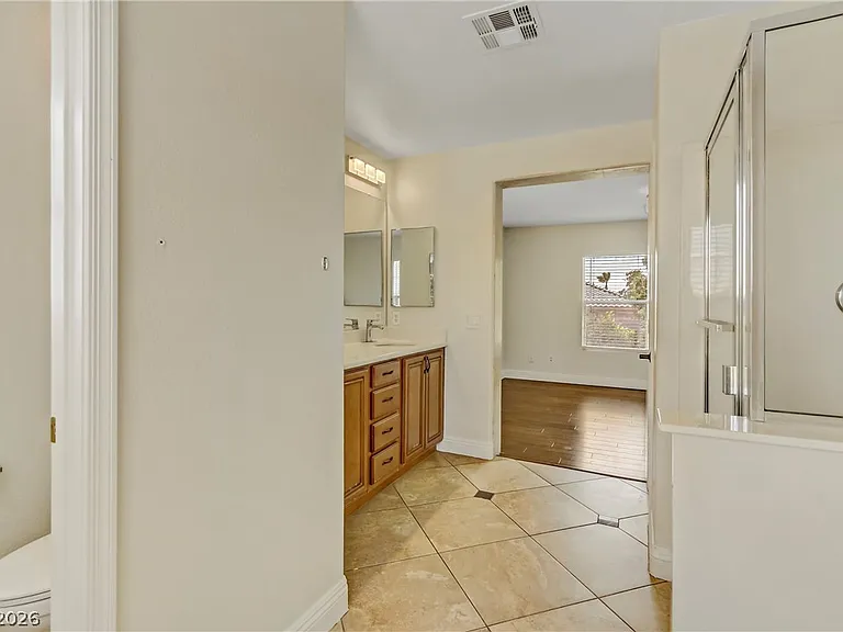 11223 Tribiani Ave — Photo 38