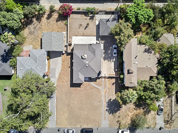 3rd image of 2777 Serrano Rd