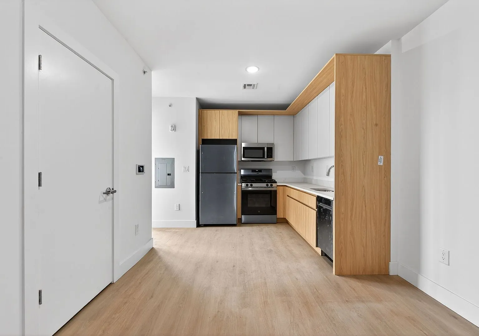 New Construction - No Broker Fee - W/D - Central A/C - Balcony — Photo 1