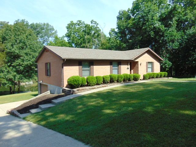 1st image of 110 Flamingo Ln
