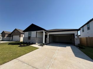 9509 Shady Trail Dr, Conroe, TX 77303