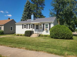 1627 E Oakland Ave, Austin, MN 55912