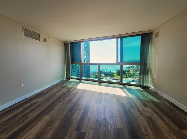 1177 Queen St APT 2606, Honolulu, HI 96814