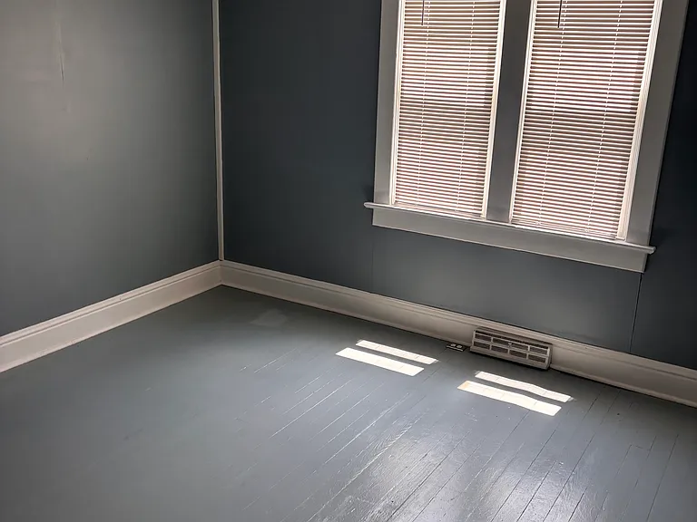 419 Alice Ave — Photo 5
