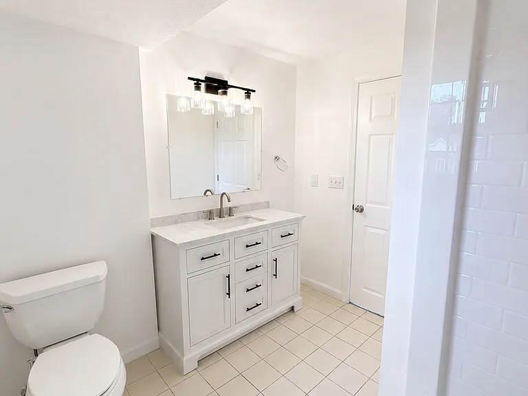 104 Middlesex Rd #2 — Photo 19