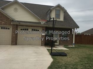 111 Stockton Family Ct, Jarrell, TX 76537