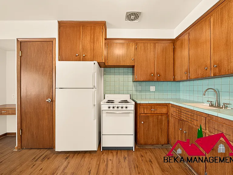 12523 Pennsylvania Rd #6 — Photo 20