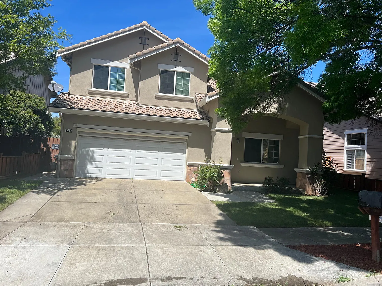3 bed, 2100 sqft, $3,595 — Photo 1