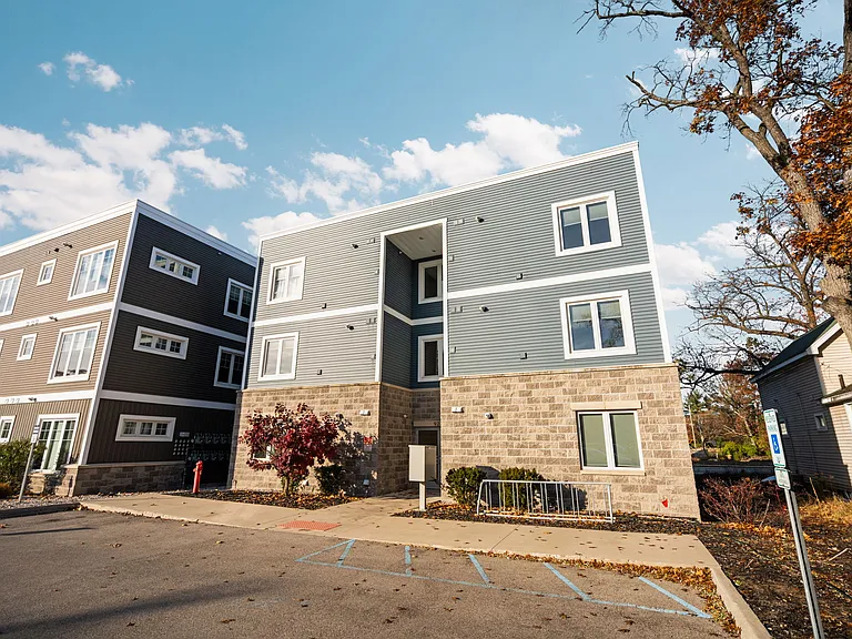 922 E Front St #201 — Photo 59