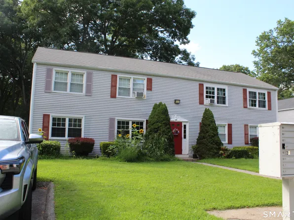 120 Gallup Hill #2C, Ledyard, CT 06339