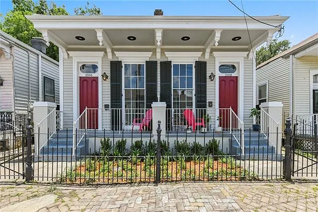 2506 Saint Thomas St — Photo 1