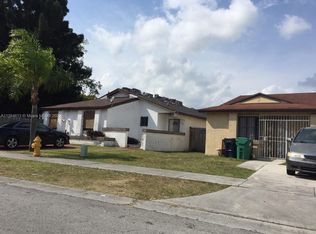 12367 SW 197th Ter, Miami, FL 33177