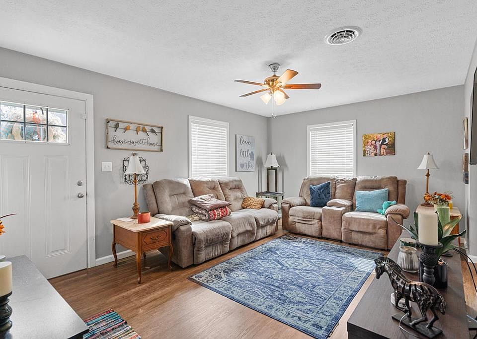 1st image of 215 Garmon Ave