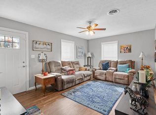 215 Garmon Ave, Glasgow, KY 42141