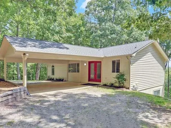 581 Ivy Knob Ln, Hayesville, NC 28904
