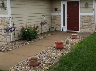 3524 Morning Dove Cir, Lawrence, KS 66049