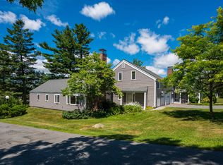 142 Hilltop Pl, New London, NH 03257
