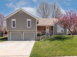 911 Oak Trfy, Kansas City, MO 64108