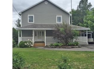88 Main St, Orono, ME 04473
