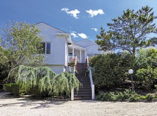 67 Dune Rd, Quogue, NY 11959