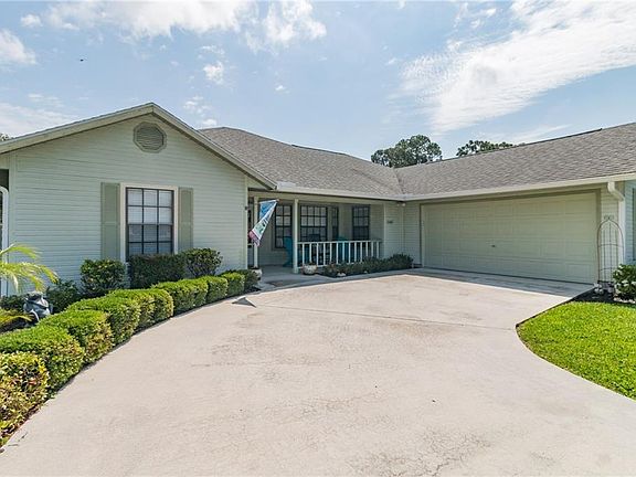 3rd image of 1582 Esterbrook Ln