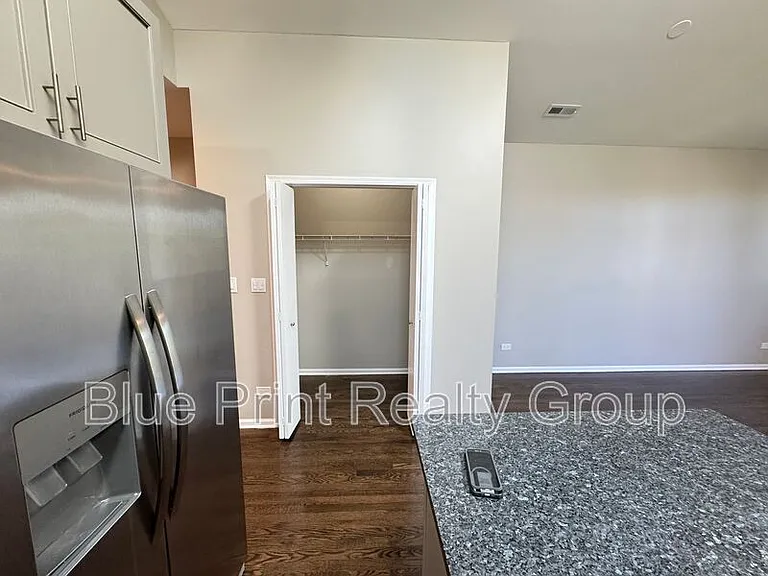 6332 Inglside Ingleside #3 — Photo 6