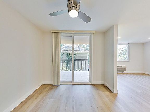 5th image of 725 Cowper St Unit 41
