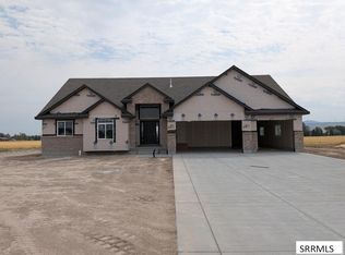 681 Glacier Ave, Shelley, ID 83274