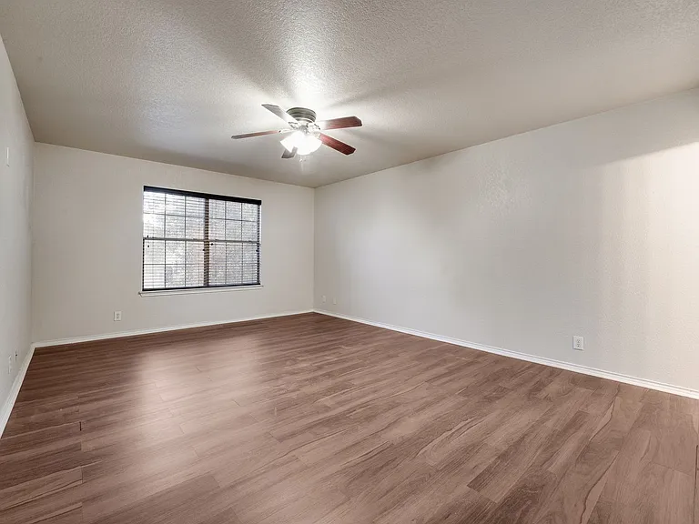 9815 Carswell Peak — Photo 10