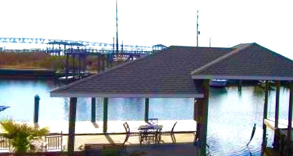 2nd image of 428 Moonraker Dr