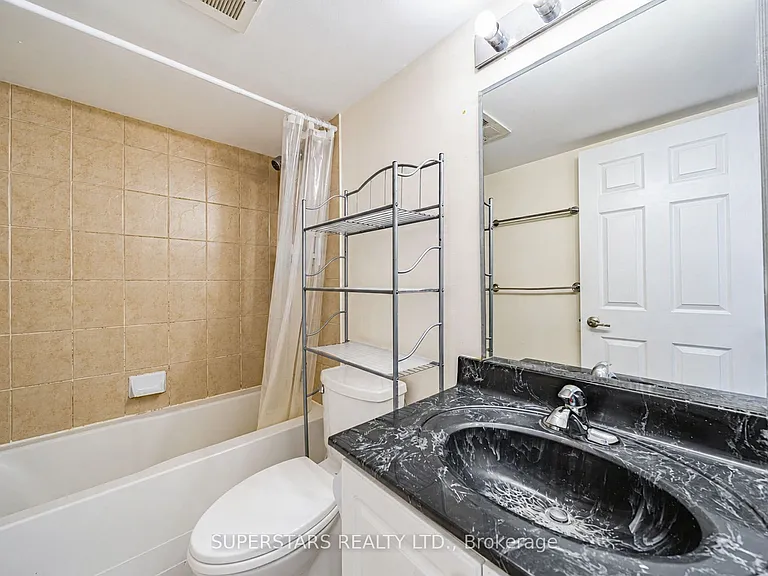 18 Valley Woods Rd #815 — Photo 15