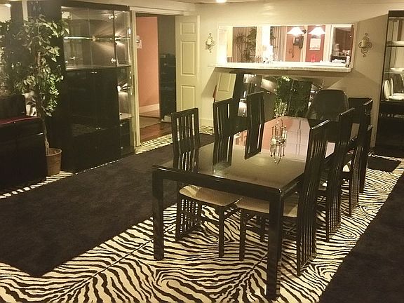 3rd image of 15563 Colebright Dr