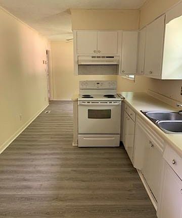 2nd image of 8109 Daniel Ct
