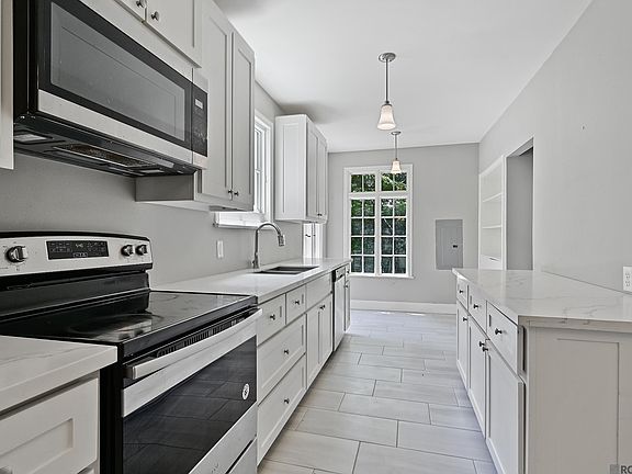 2nd image of 416 E State St
