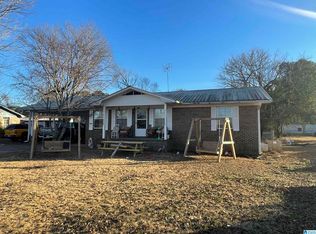 1305 Spruce St SE, Hanceville, AL 35077