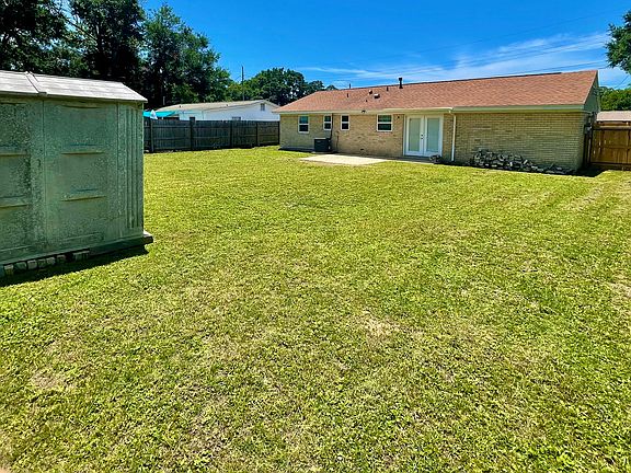 3rd image of 4210 Coldsprings Dr
