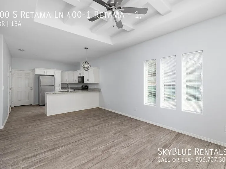 400 S Retama Ln #1 — Photo 1