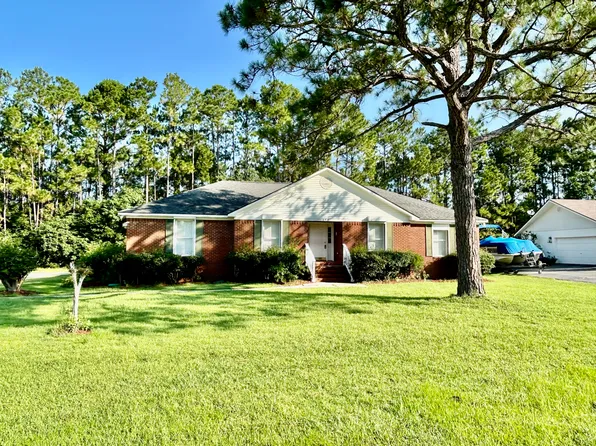 640 Wedgewood Dr, Gulf Shores, AL 36542