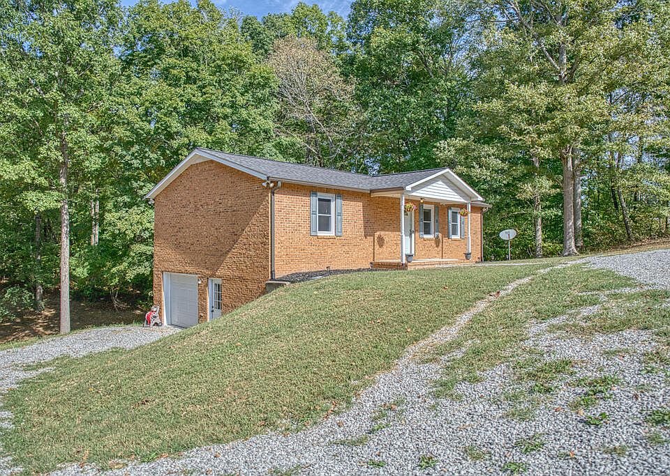 1st image of 6807 Bluff Springs Rd
