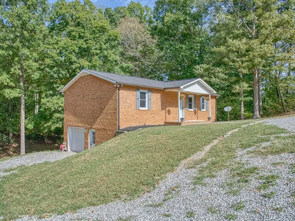 6807 Bluff Springs Rd, Smithville, TN 37166