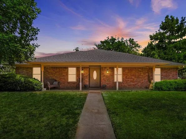 112 Diane Dr, Sanger, TX 76266