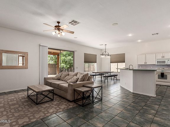 4th image of 10423 E FLORIAN Avenue